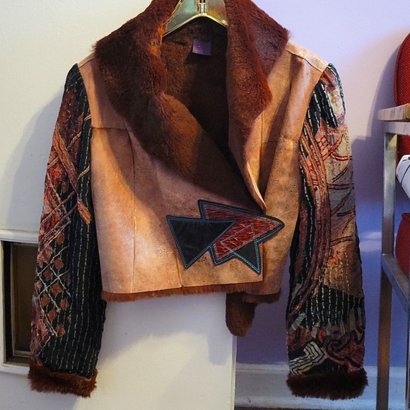 Jacket - Picture 1 of 5